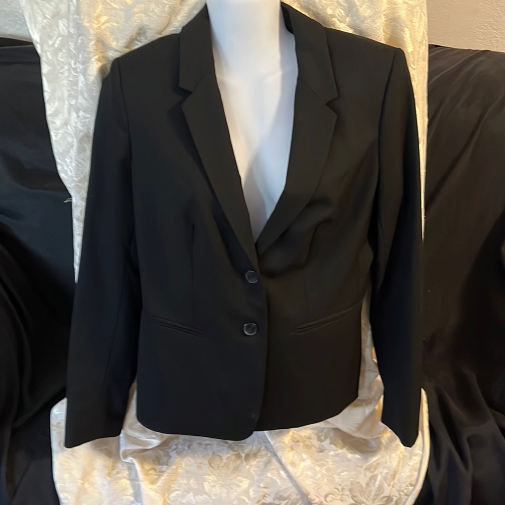 The‎ Limited Black Collection Sz6 NWT